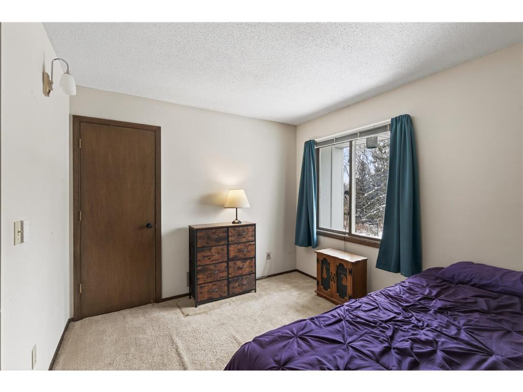6042 Golden Valley Road Golden Valley MN 55422 7026927 image22