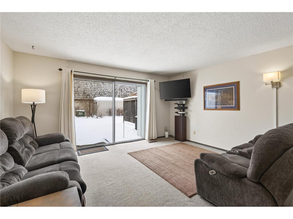 6042 Golden Valley Road Golden Valley MN 55422 7026927 image9