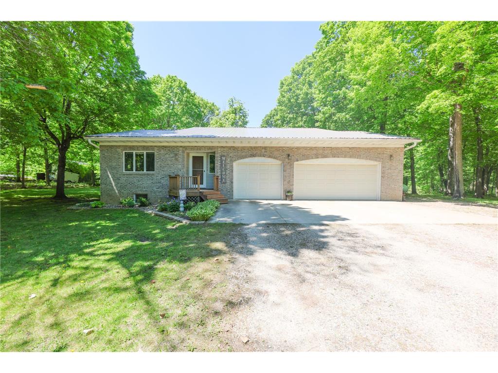 6042 Maple Lane NE Alexandria MN 56308 7081073 image1