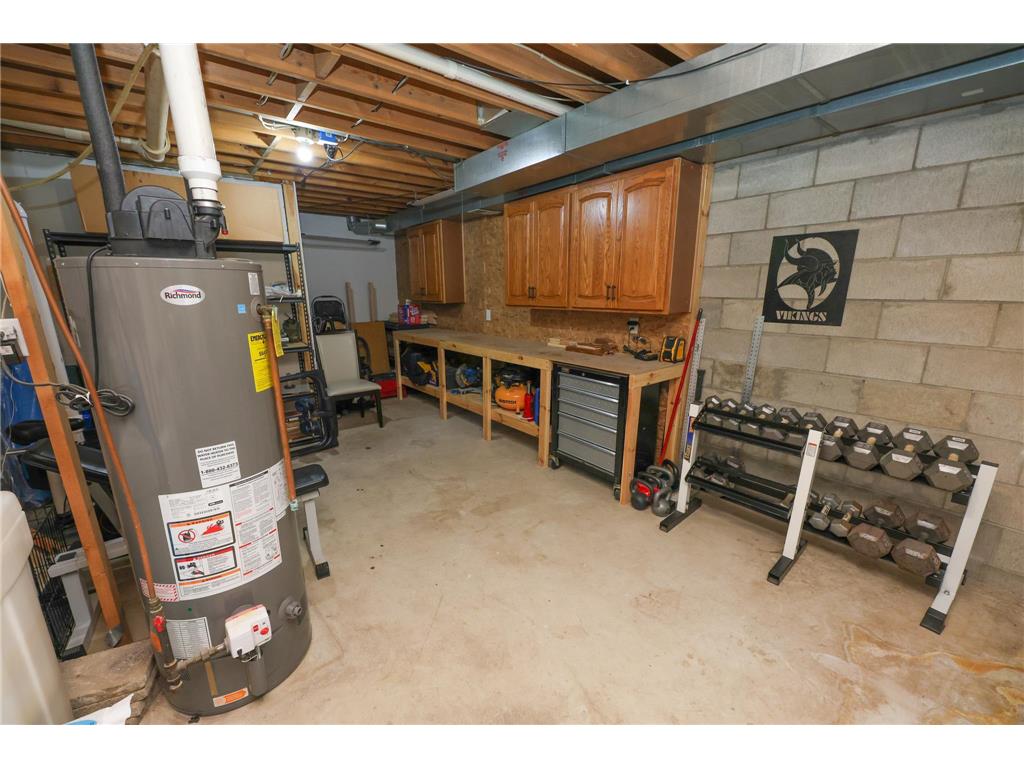 6042 Maple Lane NE Alexandria MN 56308 7081073 image38