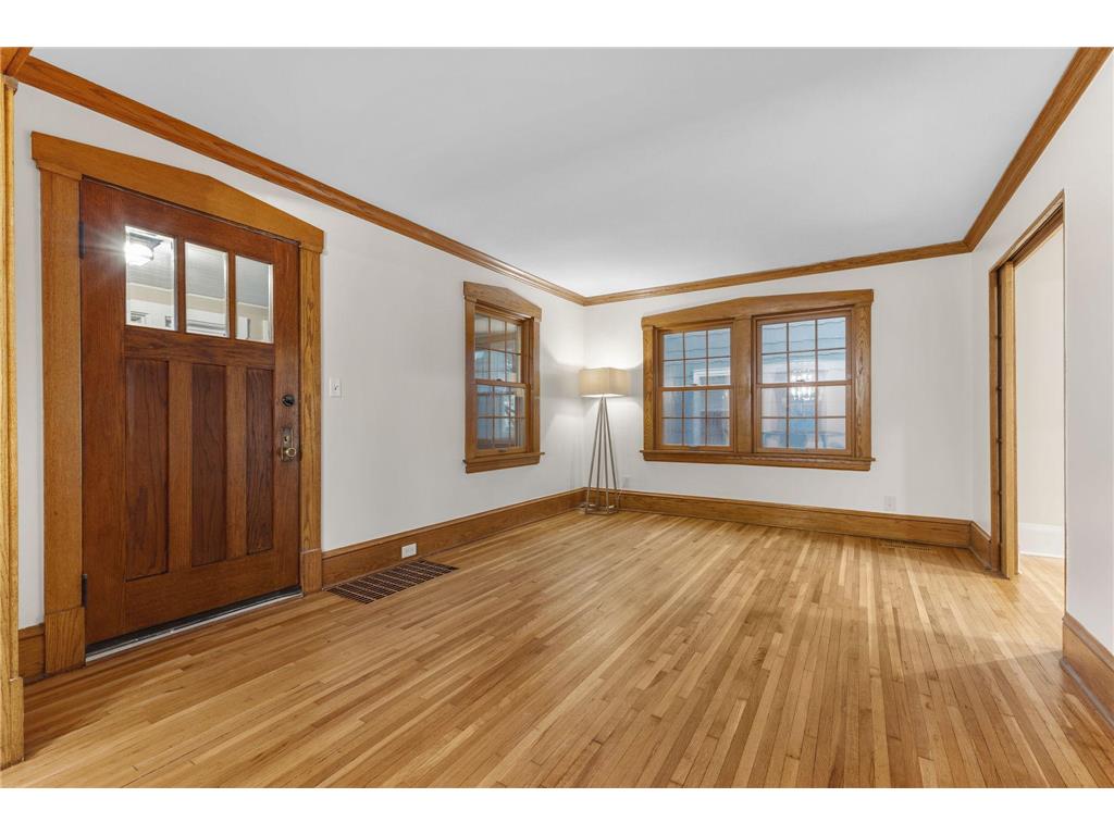 6045 Clinton Avenue Minneapolis MN 55419 7085051 image12