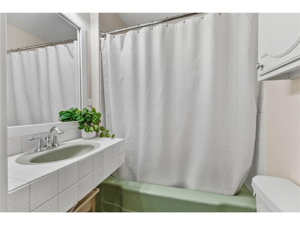 6045 Clinton Avenue Minneapolis MN 55419 7085051 image27