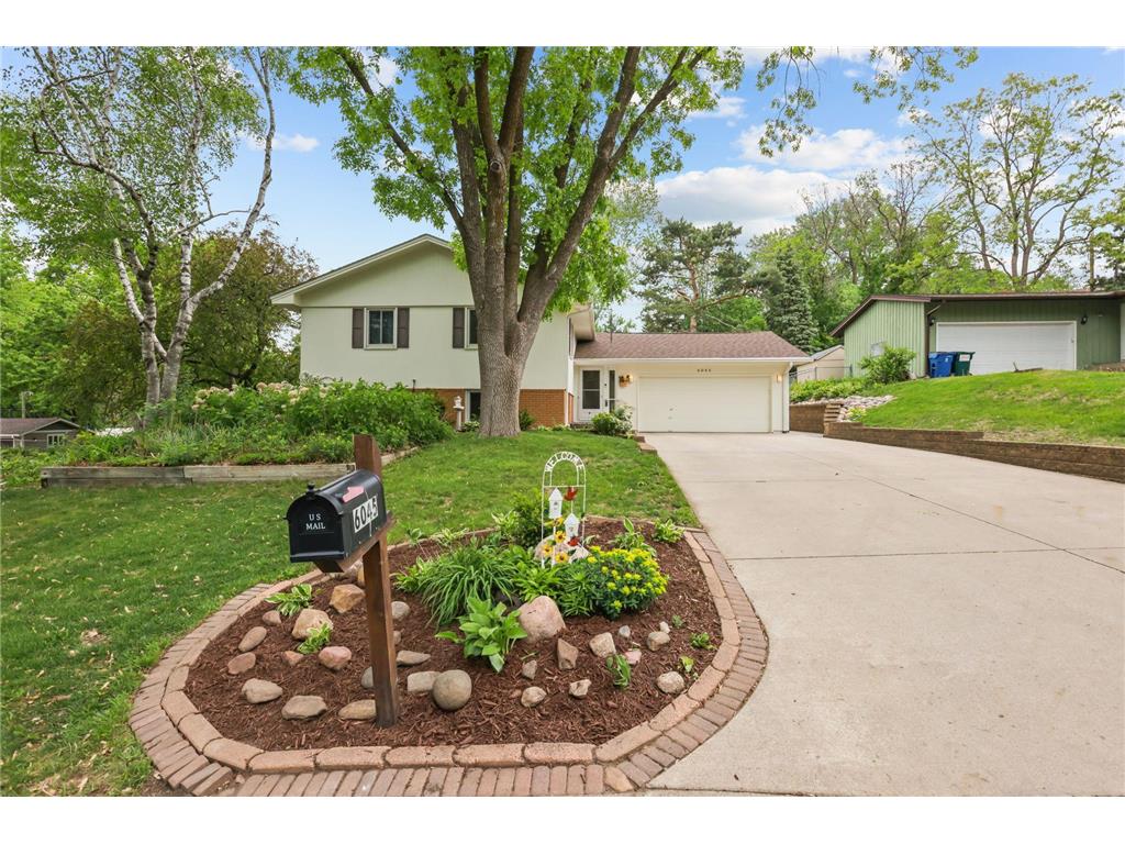 6045 Gardena Lane NE Fridley MN 55432 6706307 image1