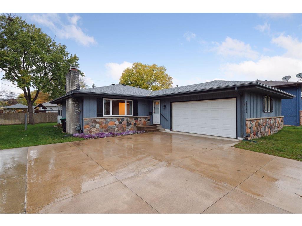 6046 2 1/2 Street NE Fridley MN 55432 6453100 image1