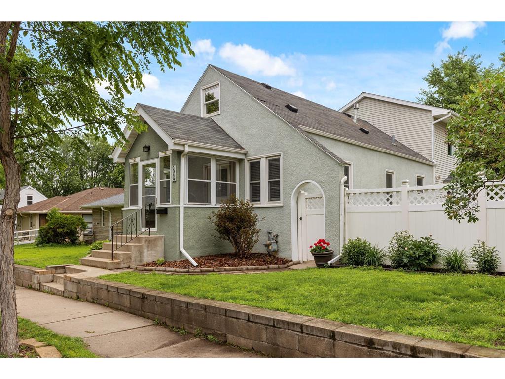 6049 Wentworth Avenue Minneapolis MN 55419 6800870 image1