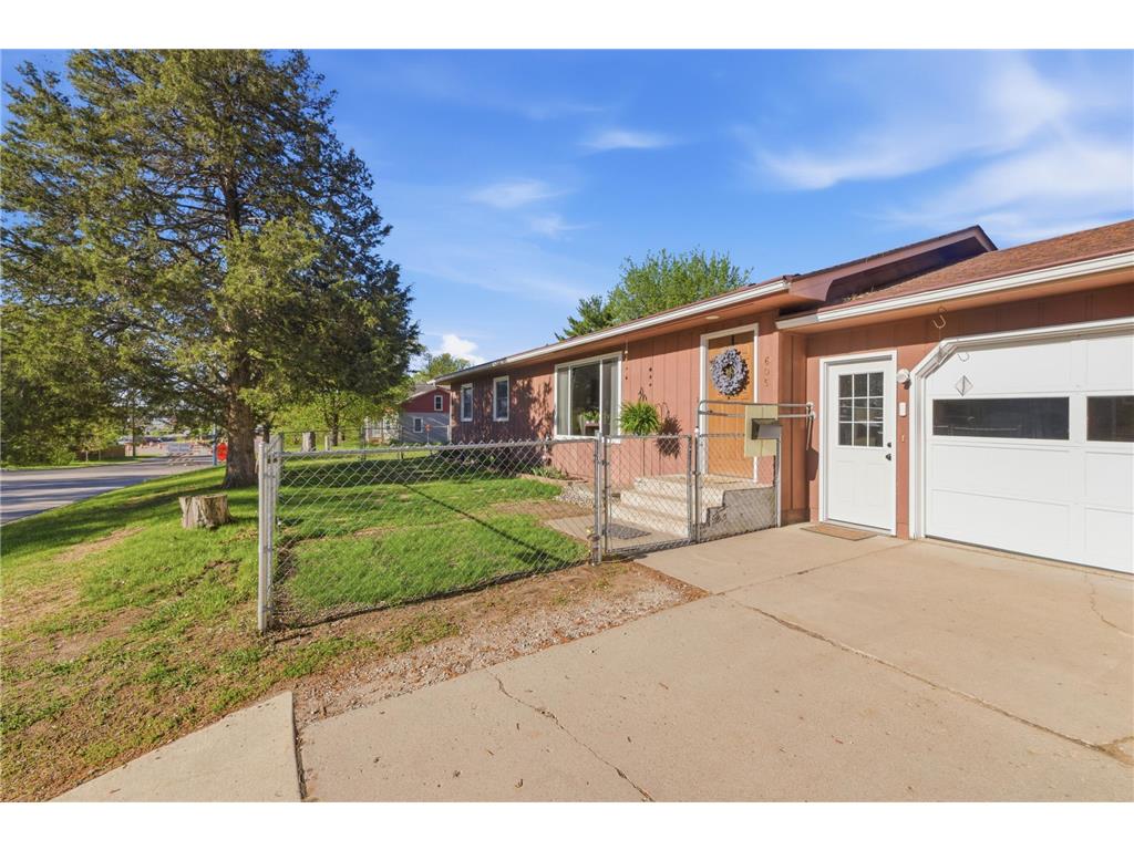 605 10th Avenue NE Brainerd MN 56401 7077752 image3
