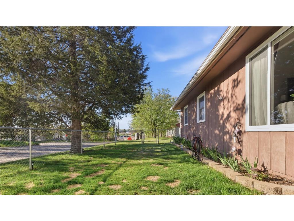 605 10th Avenue NE Brainerd MN 56401 7077752 image40