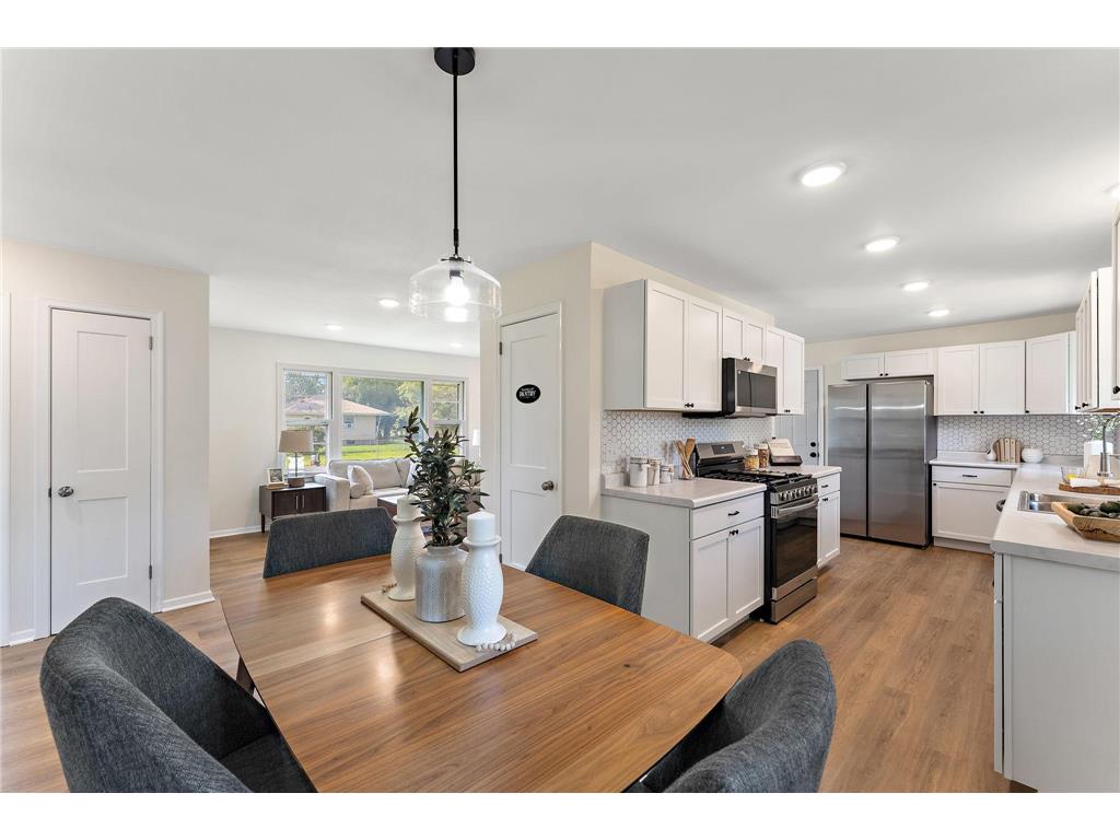605 114th Avenue NW Coon Rapids MN 55448 6771620 image1