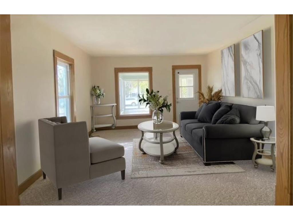 605 2nd Avenue SE Milaca MN 56353 6447513 image1