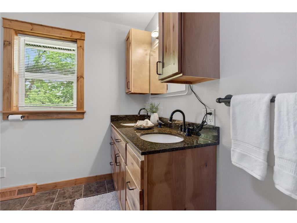 605 5th Street NE Montgomery MN 56069 7074087 image11