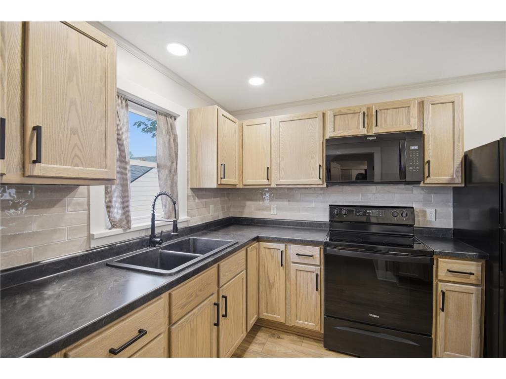 605 9th Avenue SW Austin MN 55912 7076334 image13