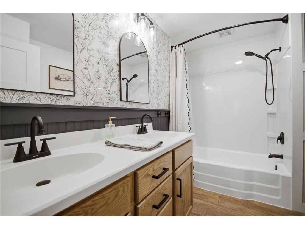 605 9th Avenue SW Austin MN 55912 7076334 image3