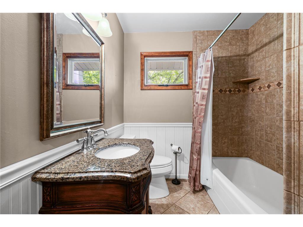 605 Arner Avenue Shoreview MN 55126 7096202 image10