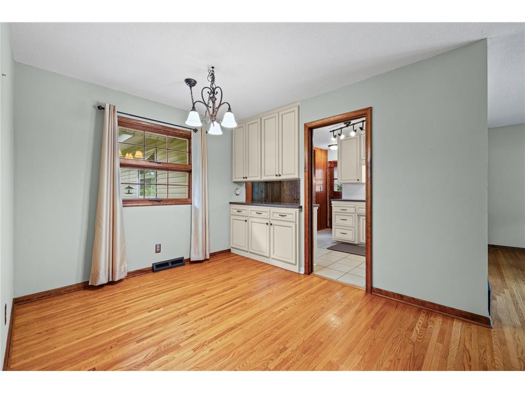 605 Arner Avenue Shoreview MN 55126 7096202 image4
