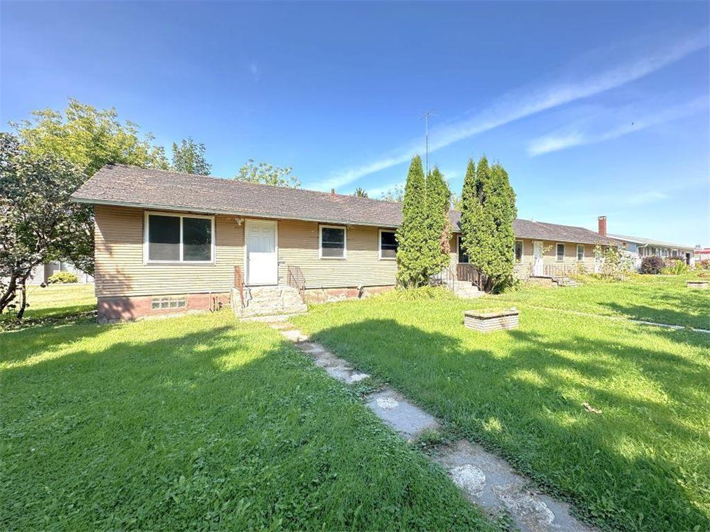 605 Carlson Place Henning MN 56551 6630839 image1