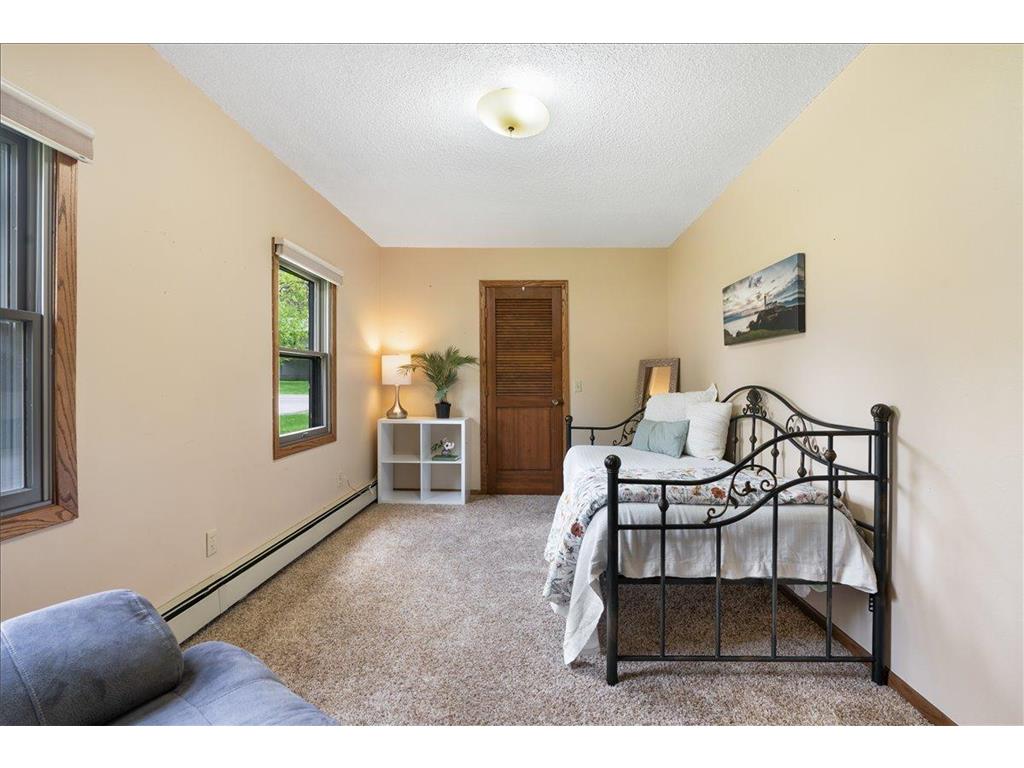 605 Chinook Avenue SW Avon MN 56310 - Middle Spunk 7076104 image11