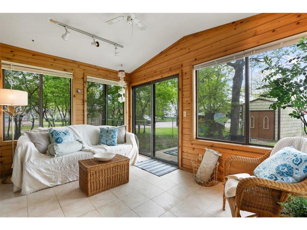 605 Chinook Avenue SW Avon MN 56310 - Middle Spunk 7076104 image37
