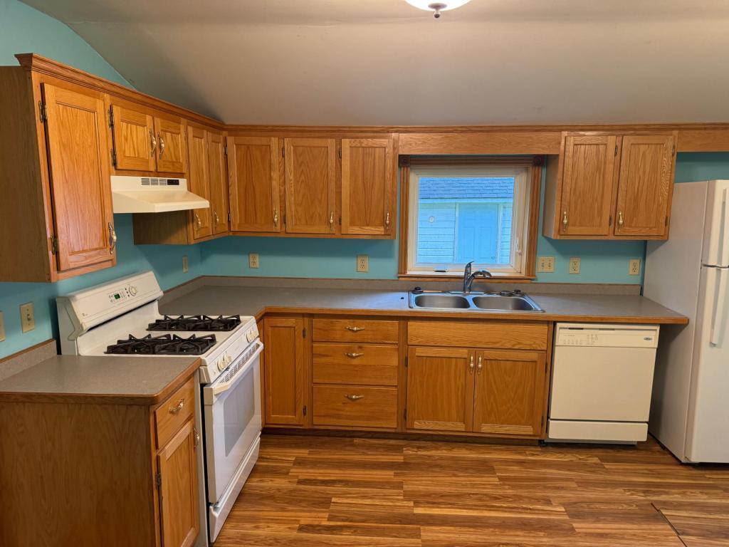 605 Division Street W Faribault MN 55021 7063205 image3