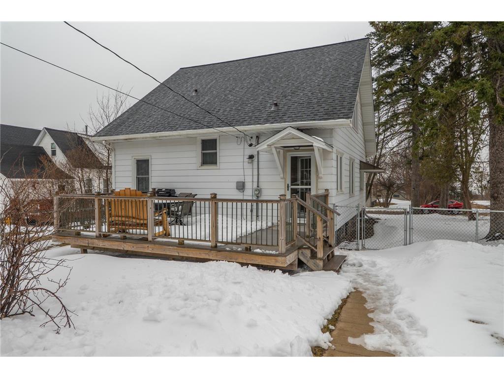 605 E 10th Street Duluth MN 55805 7051859 image3