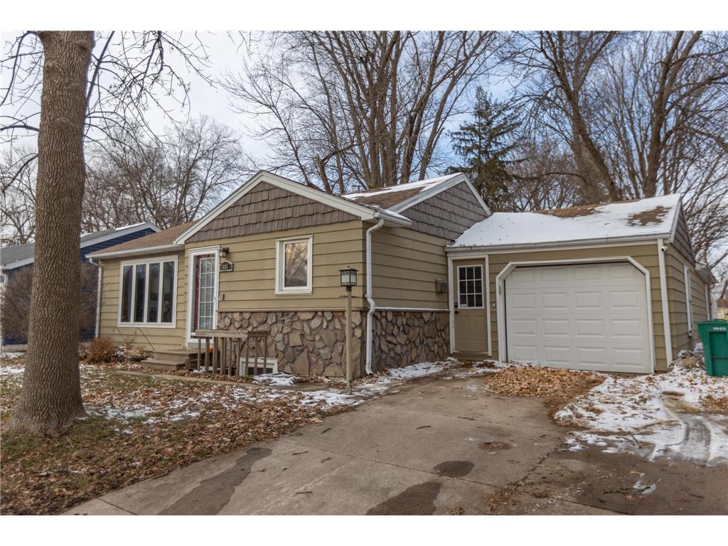 605 E Hawthorne Street Albert Lea MN 56007 6823612 image1