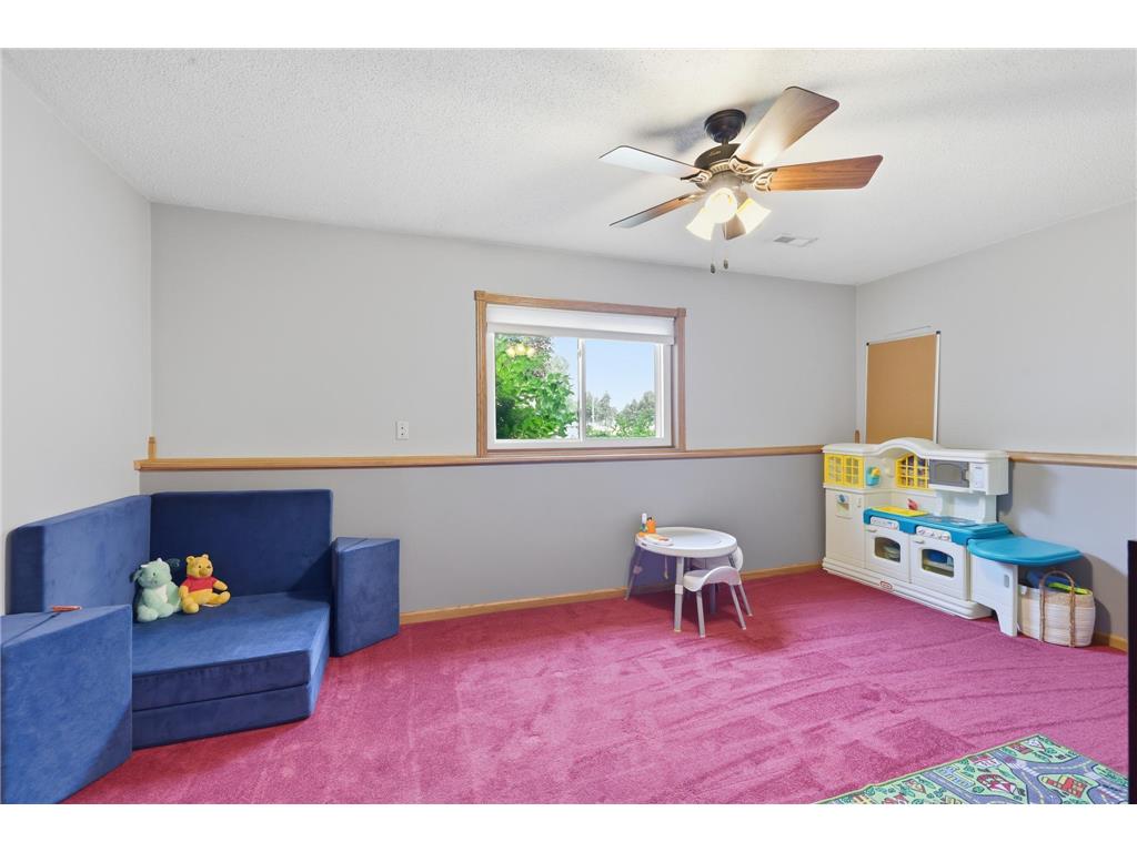 605 E South Street Belle Plaine MN 56011 7098724 image19