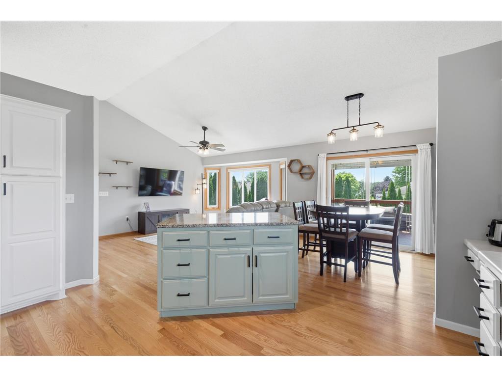 605 E South Street Belle Plaine MN 56011 7098724 image2