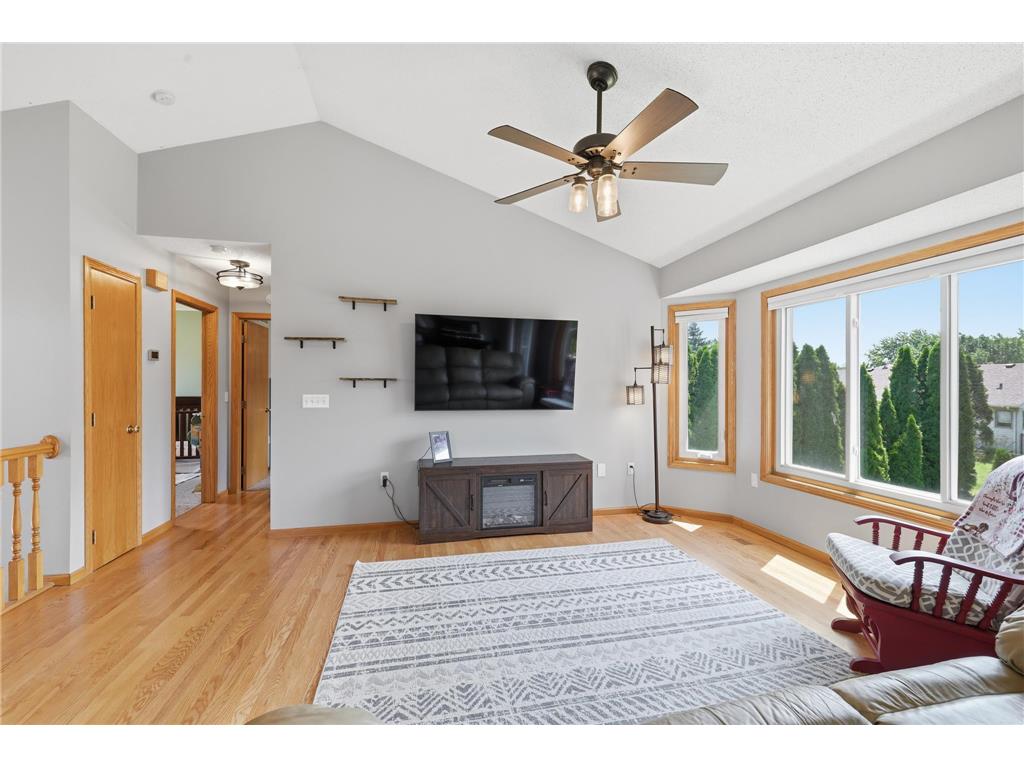 605 E South Street Belle Plaine MN 56011 7098724 image9