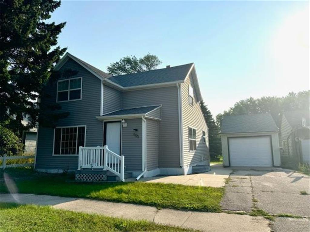605 Hunter Street Crookston MN 56716 - Red Lake River 6596197 image1