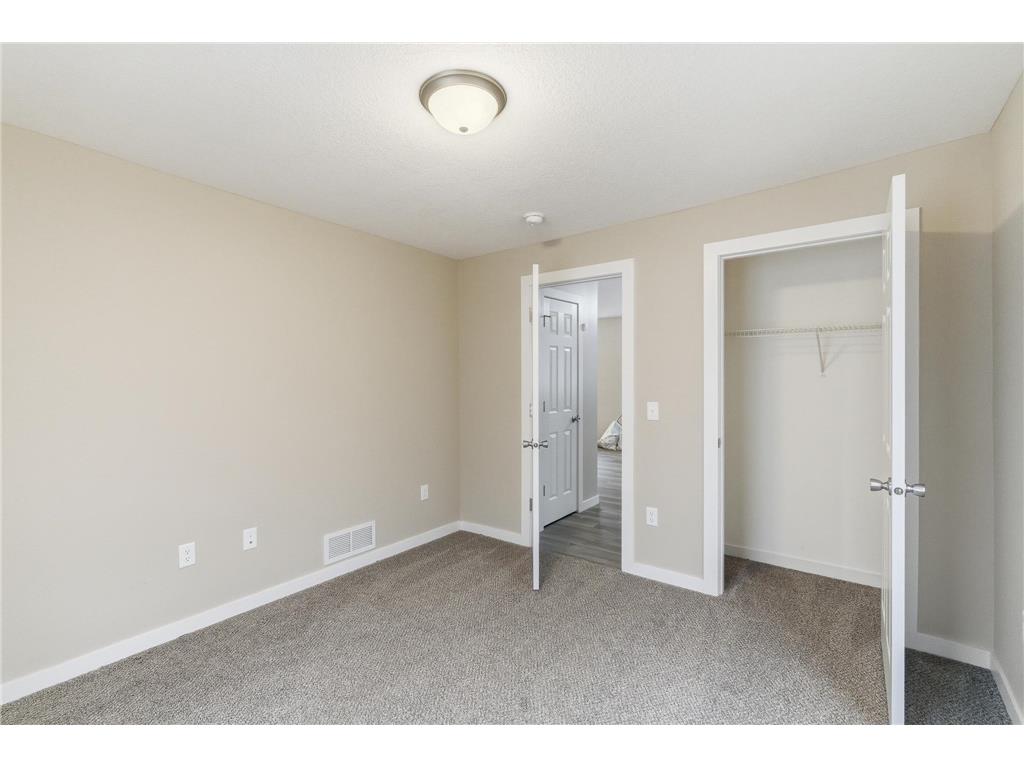 605 Le Hillier Street South Bend Twp MN 56001 7038597 image10