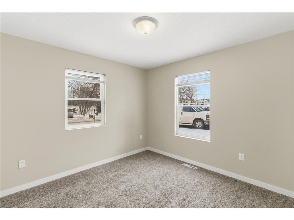 605 Le Hillier Street South Bend Twp MN 56001 7038597 image11