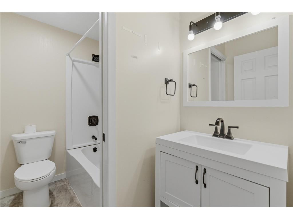 605 Le Hillier Street South Bend Twp MN 56001 7038597 image14