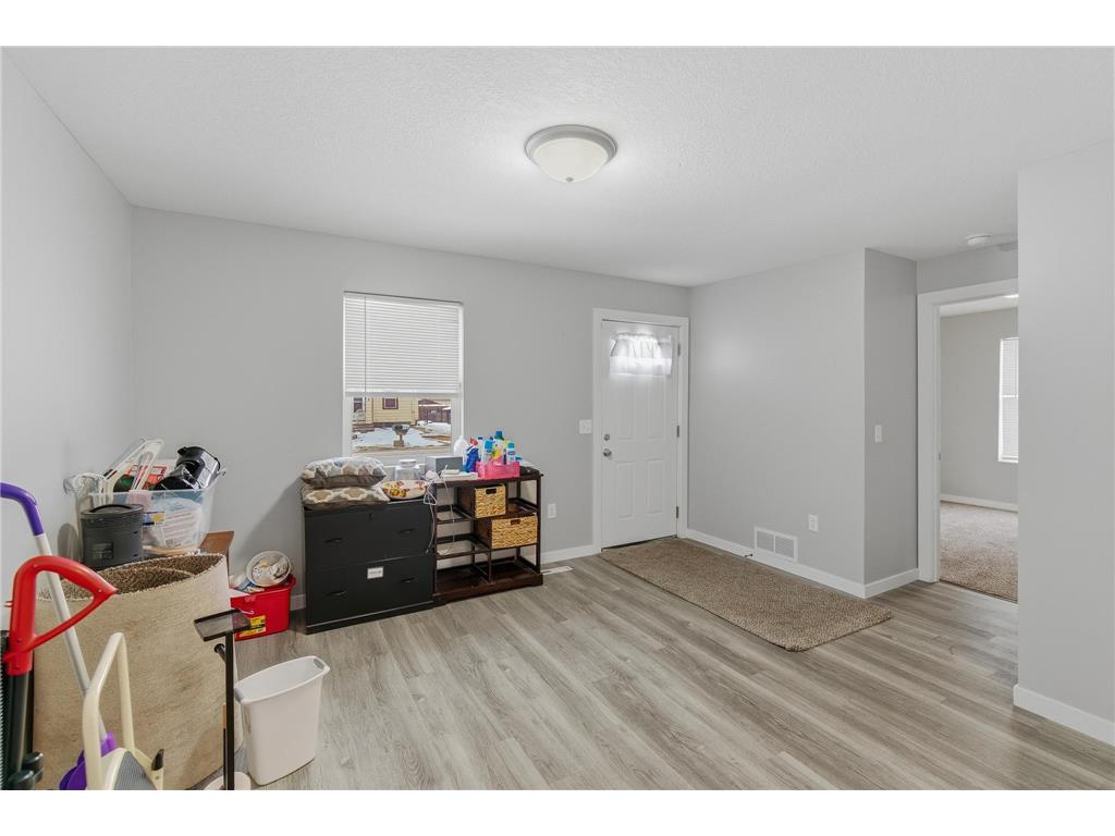 605 Le Hillier Street South Bend Twp MN 56001 7038597 image19