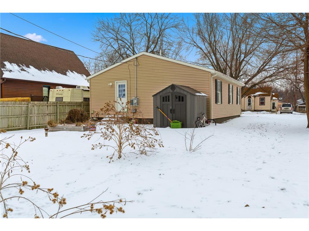 605 Le Hillier Street South Bend Twp MN 56001 7038597 image21