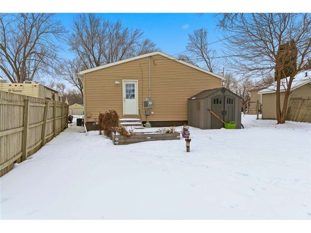 605 Le Hillier Street South Bend Twp MN 56001 7038597 image22