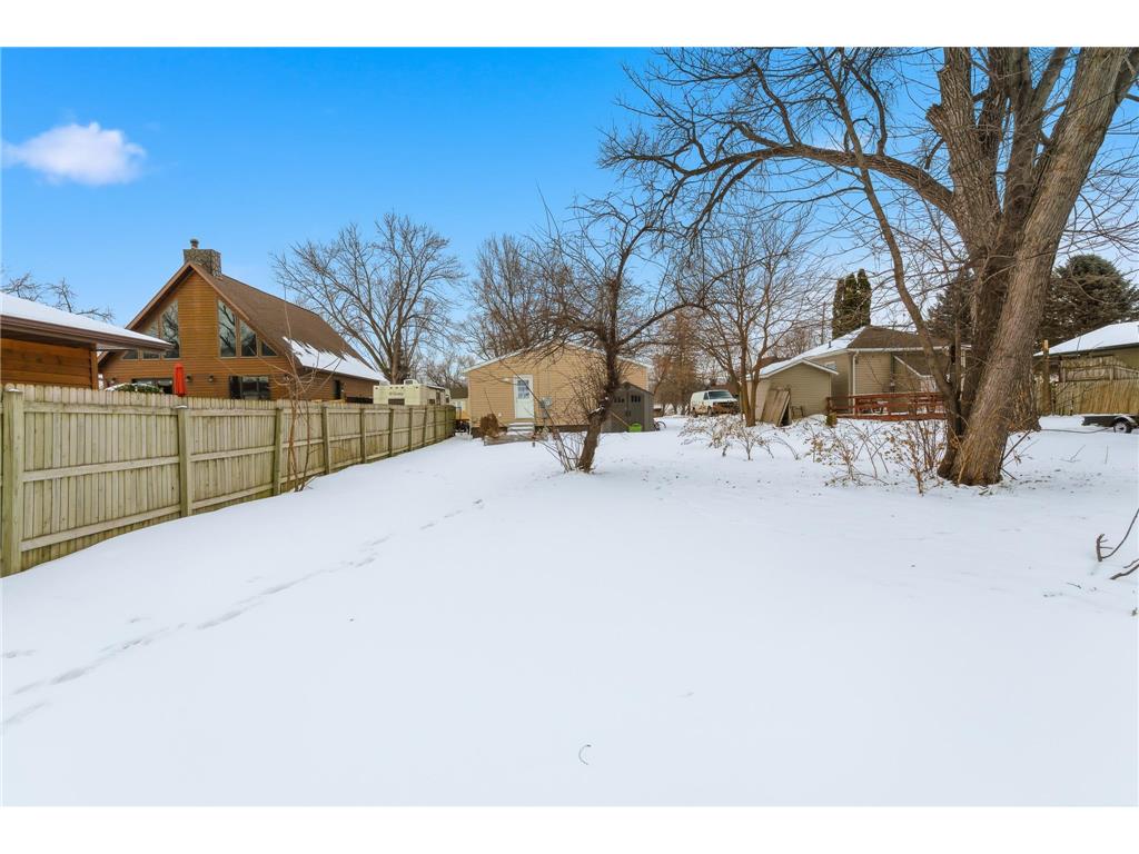 605 Le Hillier Street South Bend Twp MN 56001 7038597 image24