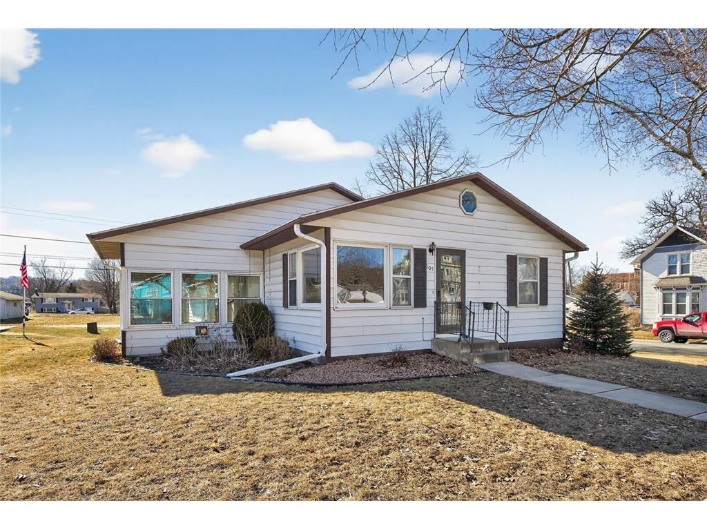 605 Main Street S Chatfield MN 55923 7027098 image1
