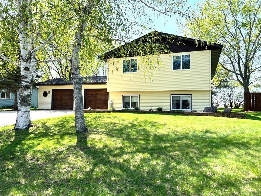 605 N Estates Avenue Litchfield MN 55355 6371103 image1