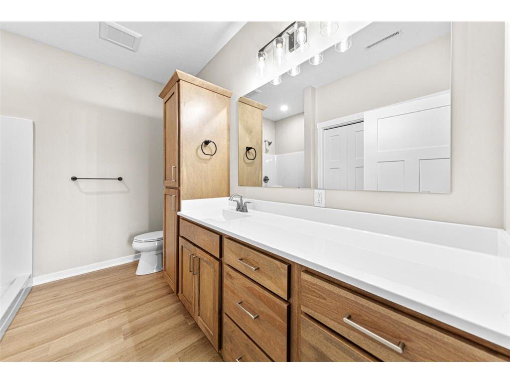 605 Northwood Place Janesville MN 56048 6782558 image18