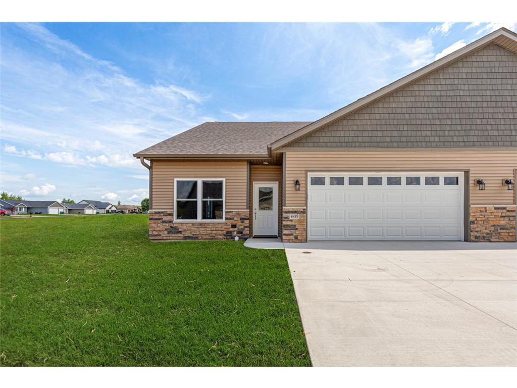605 Northwood Place Janesville MN 56048 6782558 image2