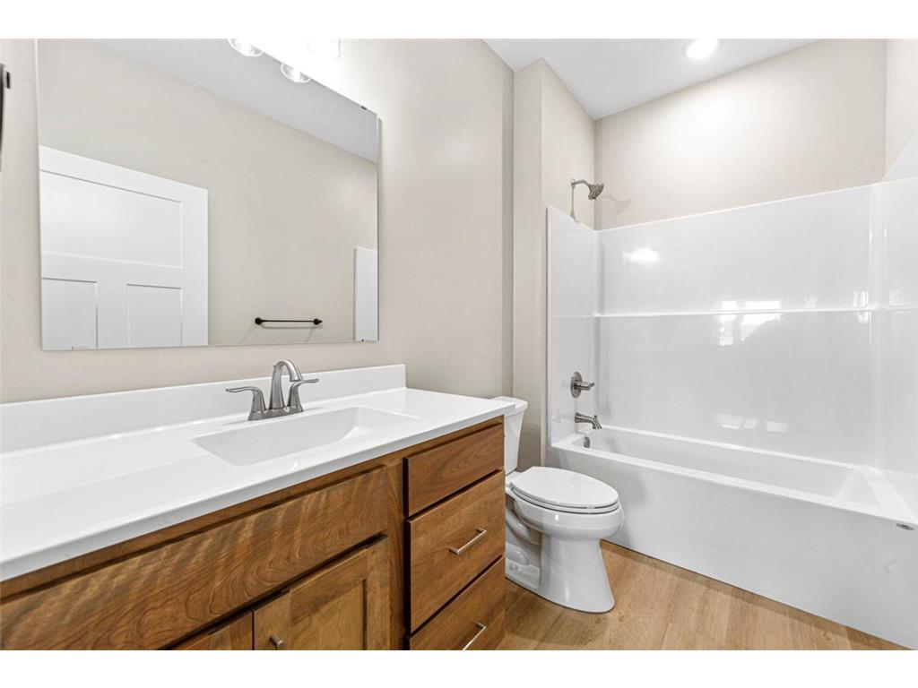 605 Northwood Place Janesville MN 56048 6782558 image29