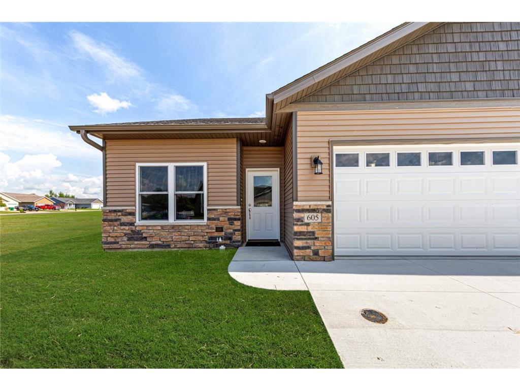 605 Northwood Place Janesville MN 56048 6782558 image4