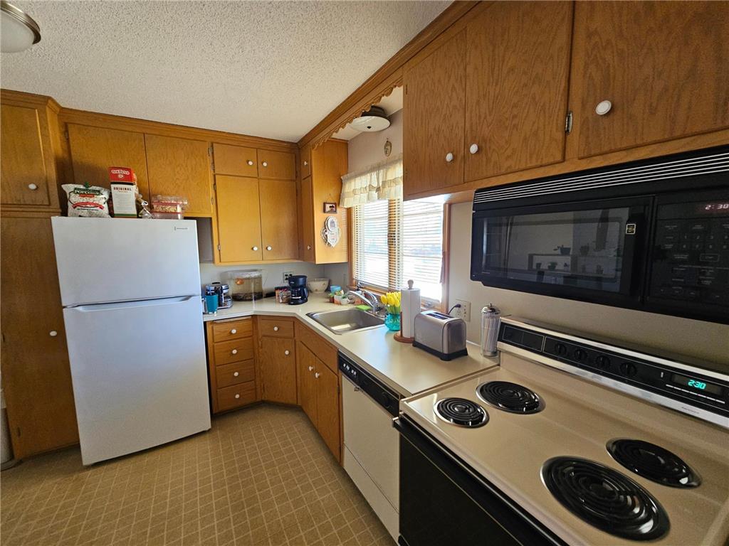 605 Park Valley Drive W Hopkins MN 55343 7056915 image4