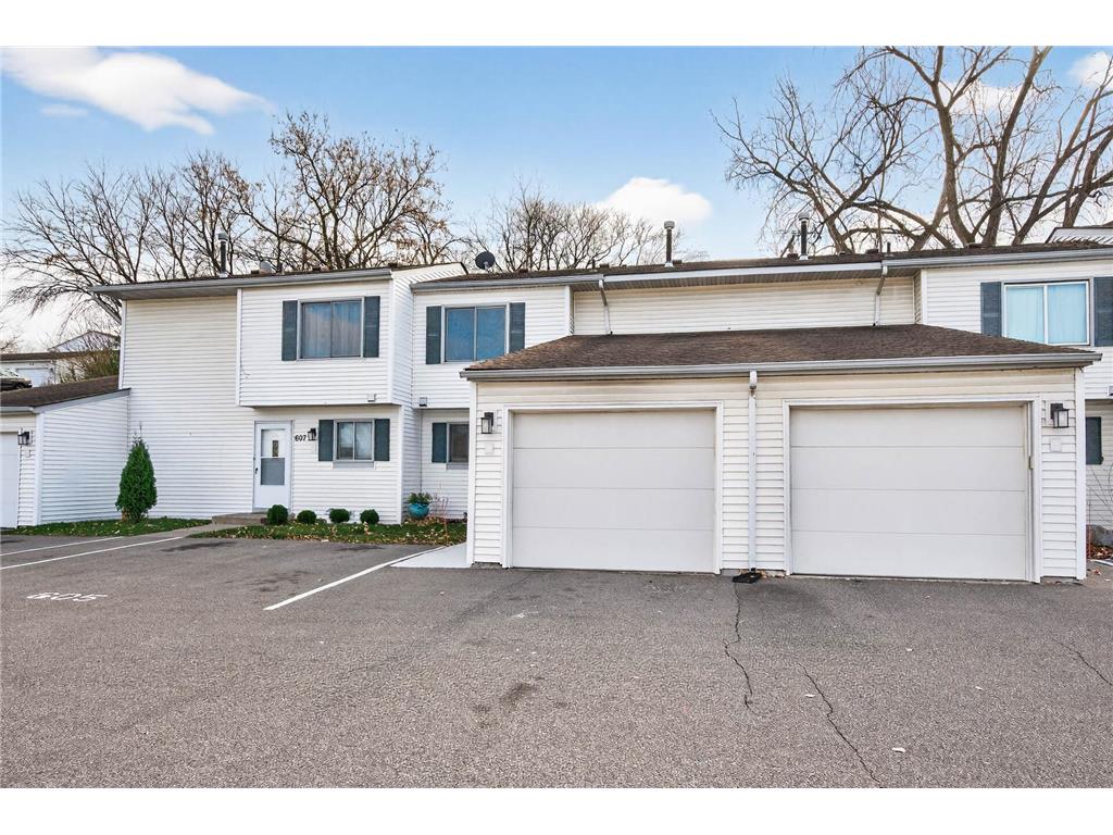 605 Portland Drive E Burnsville MN 55337 6819875 image2