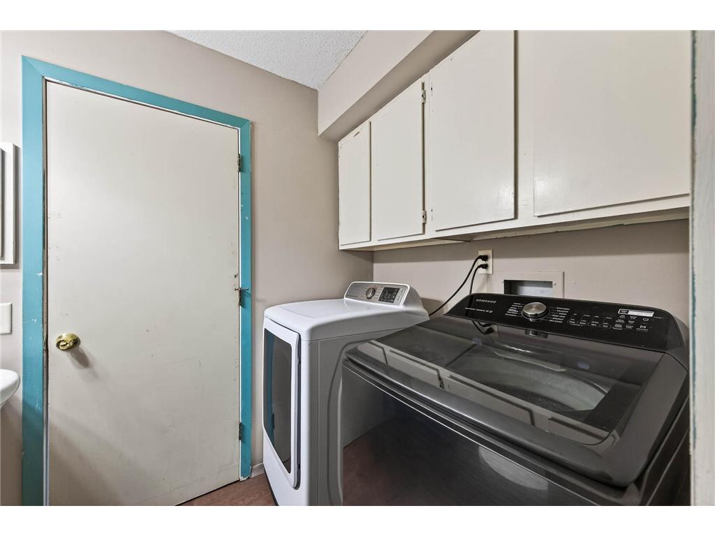 605 Portland Drive E Burnsville MN 55337 6819875 image23