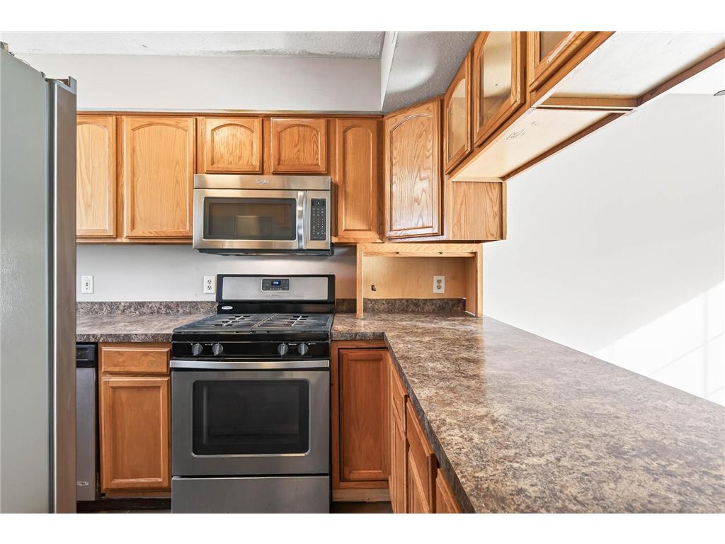 605 Portland Drive E Burnsville MN 55337 7077650 image12