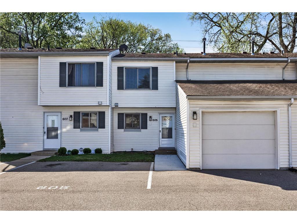 605 Portland Drive E Burnsville MN 55337 7077650 image2