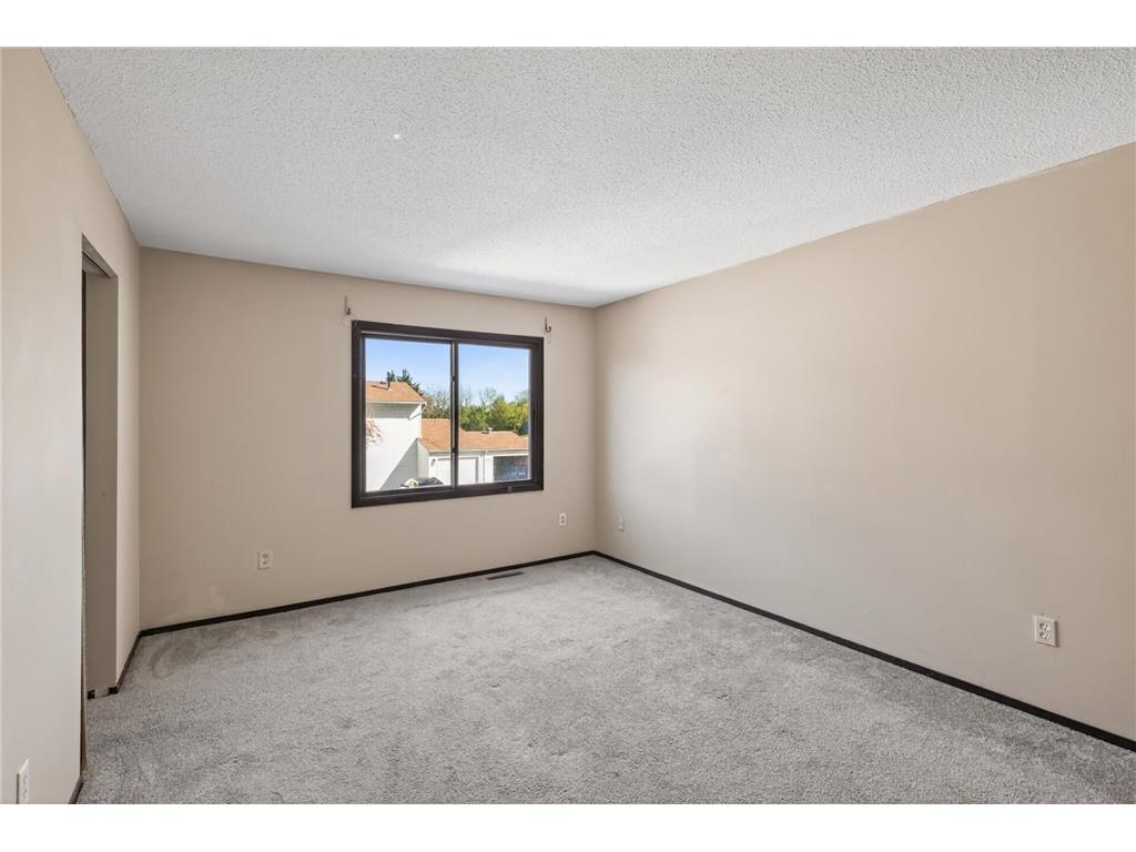 605 Portland Drive E Burnsville MN 55337 7077650 image25