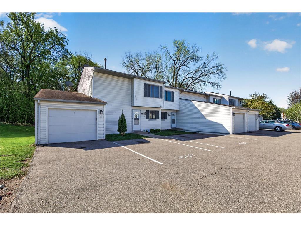 605 Portland Drive E Burnsville MN 55337 7077650 image3