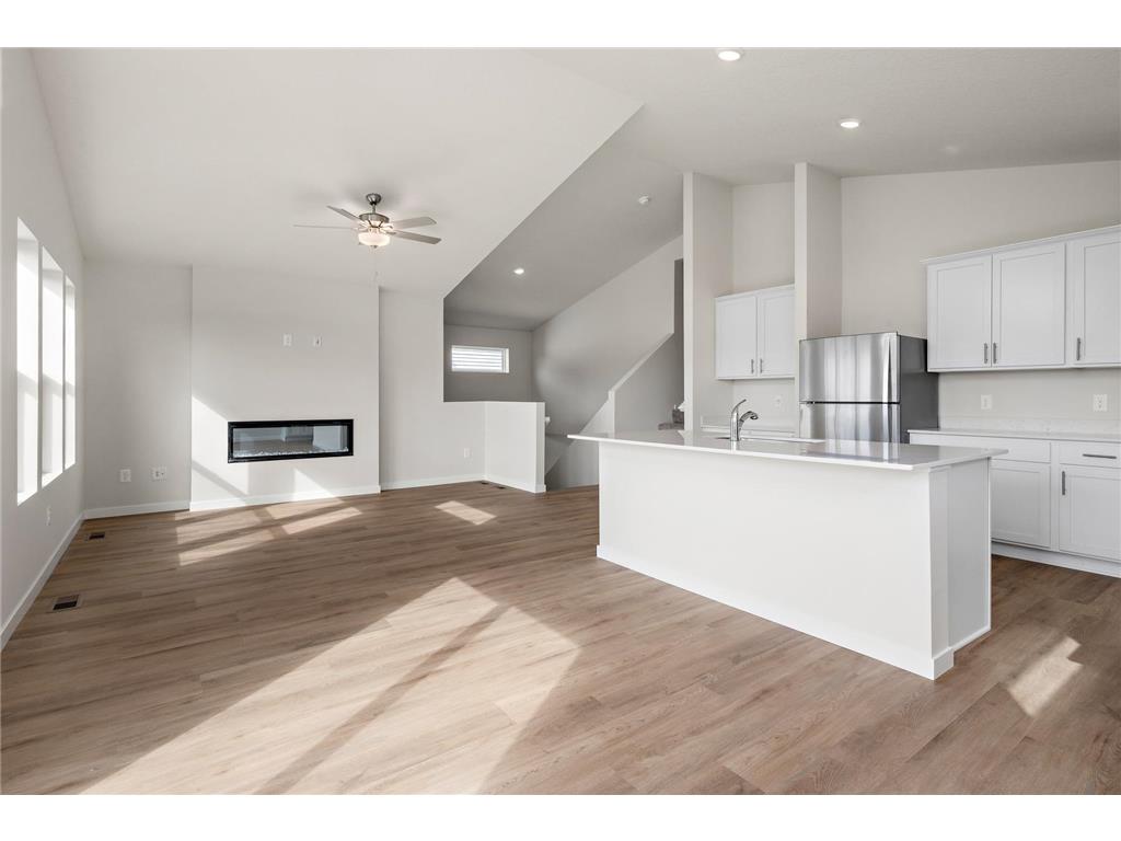 605 Redwood Loop N Cambridge MN 55008 7032158 image11