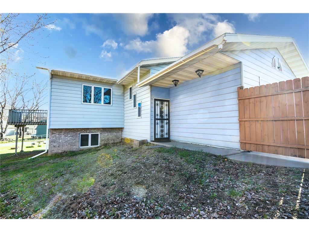 605 Roosevelt Road Saint Cloud MN 56301 6705606 image1